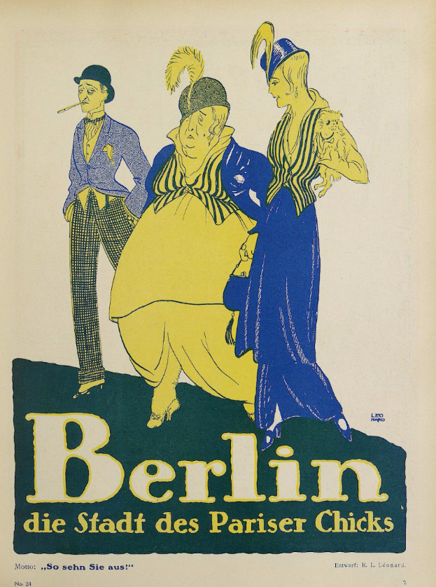 Ein Plakat, das ein Konzert in Berlin, Deutschland, ankündigt, auf dem eine Gruppe farbig gekleideter Menschen vor einem Gebäude steht, auf dem der Text 'Berlin - Die Stadt des Pariser Chicks' oben steht.